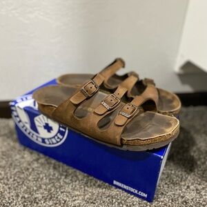 Women’s Birkenstocks Flordia size 39